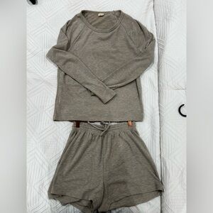 Aritzia- Wilfred Free Lounge Set